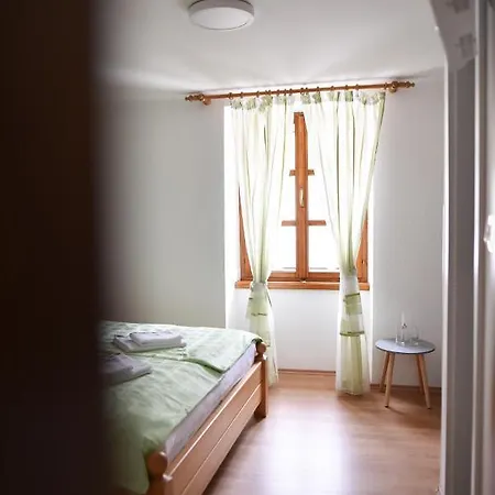 Luka's Amber In The Center Of Apartment Trogir